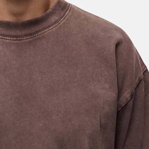 Camiseta Personalizada con Lavado Ácido para Hombre, Camiseta Vintage Oversize Estampada de Corte Holgado Marrón, Fabricante Mayorista OEM de Pakistán - Product Image 5