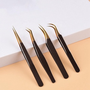 Pinzas de extensión de acero inoxidable de calidad superior Pinzas de pestañas recubiertas de color dorado y negro de Gray Rocks - Product Image 1