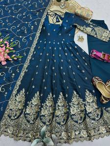 Elegant Indian Pakistani Set Embroidered Anarkali Salwar Kameez Long Coat Lehenga Outfit for Wedding Party - Product Image 4