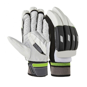Gants de frappe de cricket en cuir Pittards professionnels personnalisés, légers, haute protection, rembourrage gris glacé, protège-mains de frappe. - Product Image 3