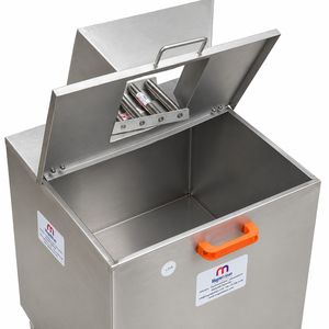 Séparateur magnétique industriel MagnelekSan en acier inoxydable, unité mobile avec roues et trémie - Product Image 4