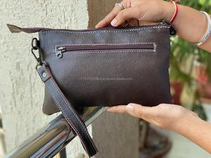 Bolso de mano de piel con herramientas para mujer, billetera de cuero tallado, de mano, de diseño, en oferta - Product Image 4