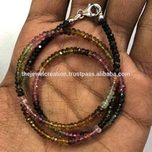 Collier de perles facettées rondes en tourmaline naturelle multi-vertes de 5 mm+, avec fermoir mousqueton, certifié IGI, meilleur prix d'usine - Product Image 1