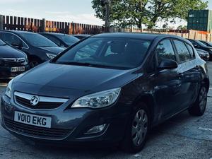 Astra 2010 1.6 16V Exclusive 5 Puertas Euro 5 Gasolina Hatchback - Product Image 3