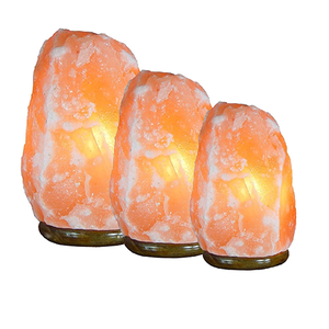 Lampes en sel de roche de l'Himalaya naturel, fournisseur en gros, lampes de nuit en sel cristallin pour la purification de l'air, la relaxation et la décoration intérieure - Product Image 1