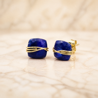Boucles d'oreilles clous en saphir faites à la main, enroulées de fil, taille coussin, pierres précieuses facettées, pour femmes, bijoux personnalisés OEM, vente en gros
