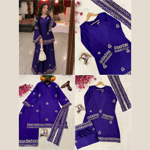 Ensemble Kurti et Palazzo en Crêpe de Soie Français Premium Anti-Plis avec Broderie Paillettes et Zari, et Dupatta – Fabricant Textile Aarika - Product Image 3