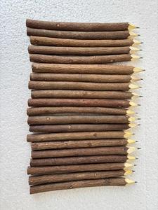 Lápices de Madera de Neem Hechos a Mano, Lápices de Grafito de Madera Rústica Ecológicos y Naturales, Artículos de Papelería Sostenibles - Product Image 3