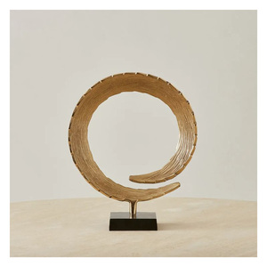 Estatua de Arte Pop Contemporánea de Aluminio de Alta Gama, Decoración Abstracta Art Deco con Cintas para Mesa de Consola, Hecha a Mano - Product Image 6