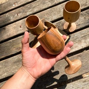 Verre à shot en bois sculpté à la main, design classique, capacité 150 ml, vaisselle de bar écologique pour cocktails et vins - Product Image 4
