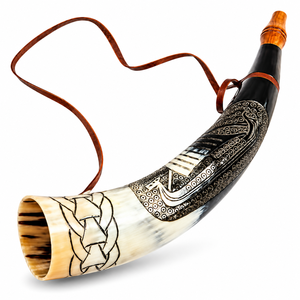 Cuerno Vikingo Grabado y Pulido a Mano, Cuerno Natural de Búfalo, Boquilla de Madera, Correa de Cuero, SOFIYA CRAFT - Product Image 1