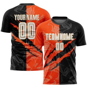 Ensemble d'uniformes de football sublimés personnalisés pour hommes, maillot et short de football personnalisés, fabricant de kits sportifs d'équipe OEM - Product Image 1