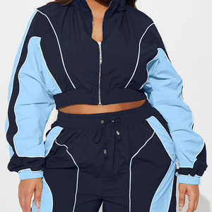 Ensemble de survêtement deux pièces pour femme, coupe ample, style sportif, avec veste et pantalon, à rayures bleu marine et blanc, color block, longueur intégrale, personnalisé - Product Image 3