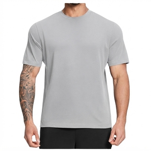 Camiseta de Cuello Redondo Lisa para Hombre al por Mayor, Camiseta Básica Premium de Algodón Suave y Transpirable para Hombre, Fabricante de Ropa - Product Image 1