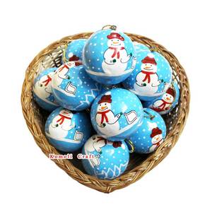 Ornement de Noël blanc effet marbre Figurine d'ange en résine personnalisée pour décor de vacances, cadeaux ou saisonnier personnalisé - Product Image 2