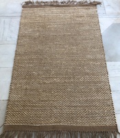 Tapis en jute jacquard tissé à la main élégant et très vendu pour la maison et la salle de bain, design léger