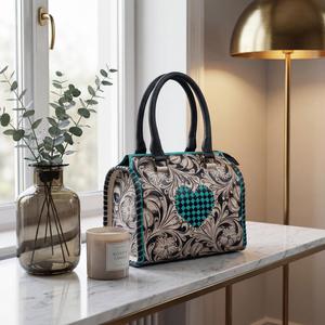 Bolsos de Mano de Lujo con Doble Asa, 100% Cuero Genuino, Mini Bolsos Deportivos con Diseño a Cuadros, Corazón y Flores Talladas a Mano - Product Image 1