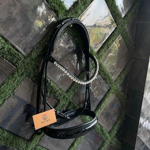 Brida de Cuero de Alta Calidad con Acolchado Ultra Suave, Cabezada de Cuero Patentado, Diadema con Cristales, Riendas, Equipo para Caballos ADIBA OVERSEAS - Product Image 2