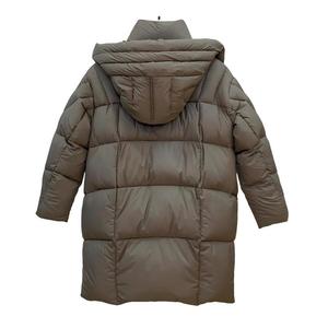 <b>Long</b> Black <b>Hooded</b> <b>Puffer</b> <b>Jacket</b> With Stand Collar And Zipper Pockets Windproof Winter Coat For Unisex Casual Wear - Product Image 3