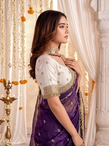 AARA Fashion Purple <b>Velvet</b> Silk <b>Saree</b> Gold Embroidery Border Sun Protection Wedding Occasion Women Traditional Floor Length - Product Image 2
