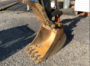 Excavatrice fiable de 60G pour les installations utilitaires et les projets routiers - Product Image 4
