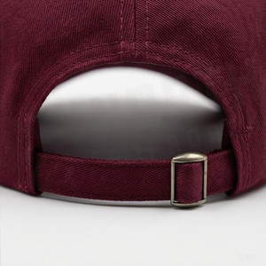 Gorra de Béisbol Borgoña de 6 Paneles con Logotipo Bordado en el Panel Frontal, Ajustable, Unisex, Estilo Casual - Product Image 6
