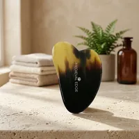 Gua Sha de luxe portatif en corne naturelle, forme cœur, style médiéval, design original d'usine indienne, pour le visage et la relaxation