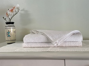 Toallas de baño - 100% algodón, 500 GSM - Toalla de baño de lujo - Muy suave y cómoda - Alta absorción - Secado rápido - Product Image 4