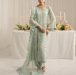 Costume indien pakistanais brodé noir en 3 pièces, longueur au sol, shalwar kameez, vêtements de fête pour femmes - Product Image 2