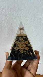 Pirámide de Orgonita de Turmalina Negra Hecha a Mano, Decoración de Cristal para Meditación, Yoga, Decoración Espiritual del Hogar y Regalo - Product Image 3