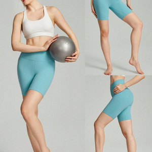 Shorts de yoga taille haute respirants pour femmes, confort athlétique, en Spandex/Coton doux à compression personnalisée, pour programmes d'impression - Product Image 5