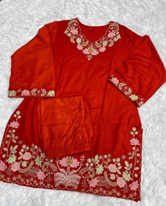 Kurti pour femmes, rouge, brodé de fleurs, coupe ample, style ethnique traditionnel, vêtements décontractés, mode Inde Pakistan, longueur cheville - Product Image 2