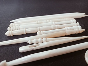 Wholesale Handmade Bone <b>Crochet</b> <b>Hook</b> Natural Knitting Needle <b>Crochet</b> Craft Tool Export Quality <b>Crochet</b> <b>Hooks</b> Set At Cheap Rate - Product Image 2