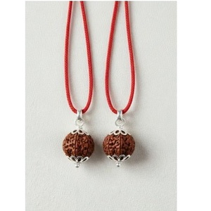 Pulsera Original Karungali Mala con Cuentas de Madera Natural Karungali y Acabado Plateado, Collar Espiritual ZARA ENTERPRISES - Product Image 1