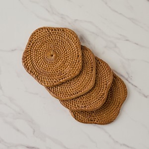 Graceful Flower Shape Rattan Coaster Set Woven Drink Coaster Rustic Cup Mat <b>Table</b> <b>Protection</b> Accent Ideal For Home Bar Decor - Product Image 2