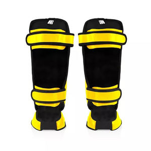 Espinilleras Fairtex de Alta Calidad para Entrenamiento de Muay Thai y Kickboxing, Personalizadas al por Mayor, de Cuero PU Profesional para MMA - Product Image 3