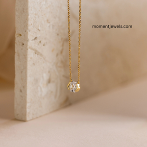 Collar de Plata de Ley S925 con Zirconia Hexagonal, Cadena con Colgante Chapado en Oro, Joyería para Mujer de Uso Diario - Product Image 3