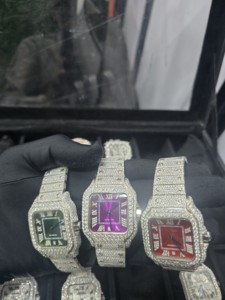 Nuevo y elegante reloj analógico de acero inoxidable con moissanita estilo hip hop, reloj combinado mecánico automático con cristal de zafiro. - Product Image 3