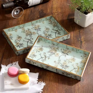 Plateau de service en bois imprimé fait à la main avec poignées pour servir facilement des aliments et des boissons du fournisseur indien - Product Image 1