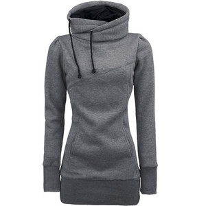 Sudadera con capucha para mujer al por mayor de Outfitize International, con abertura lateral, corte holgado, estilo casual, con impresión de logotipo personalizado, ropa al por mayor. - Product Image 1