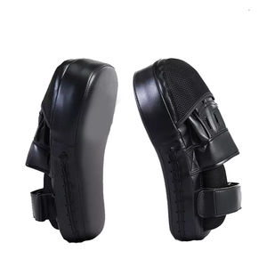 Guantes de Boxeo y Muay Thai Personalizados de Alta Calidad en Cuero Negro con Logotipo OEM para MMA y Muay Thai - Product Image 2