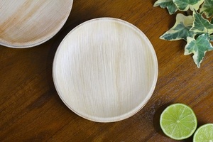 Premium Round Shapes <b>Disposable</b> Wedding and Hotel Dinner <b>Plates</b> 10 Inches Areca Palm Leaf Catering & Party Dinnerware <b>Plates</b> - Product Image 1