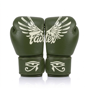 ถุงมือฝึกซ้อมมวยไทย Fairtex แบบขายส่ง สวมใส่สบาย ระบายอากาศได้ดี สำหรับการฝึกซ้อมมวยไทยแบบเต็มรูปแบบ ศิลปะการต่อสู้แบบสปาร์ริง สำหรับผู้ใหญ่ - Product Image 1