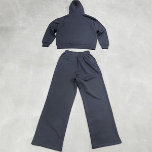 Conjunto deportivo de sudadera y pantalones de chándal holgados de dos piezas, personalizados por OEM, de alta calidad, con estampado, lisos, tipo jogger. - Product Image 4