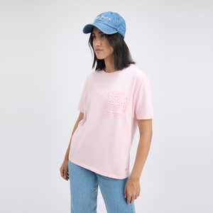 Camiseta de Cuello Redondo para Mujer, 100% Algodón, Apliques, Fresca, Suave y Transpirable, Manga Corta, Ropa Casual de Verano para Venta al Por Mayor y Exportación - Product Image 6