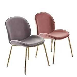 Couverture en tissu de velours moderne simple de haute qualité nordique scarabée en métal doré ins chaise à dossier haut