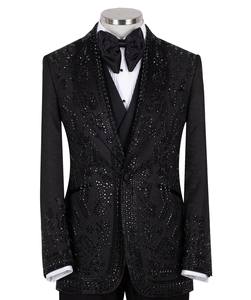 Costume de smoking noir brodé de strass pour homme – Veste de soirée de luxe pour mariage, bal et occasions formelles - Product Image 1