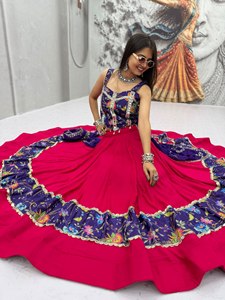Ensemble Lehenga Choli traditionnel en soie gaufrée pour femme, brodé de fleurs, tenue indienne pakistanaise pour fêtes, mariages et festivals - Product Image 4