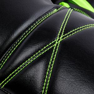 Gants de boxe professionnels en cuir de vache véritable noir et vert, rembourrage confortable, gants de combat personnalisés - Product Image 4