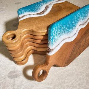 Planche à découper en bois de luxe avec incrustation en résine, planche à découper en bois dur naturel, plateau de service pour fromage et boucher - Product Image 5